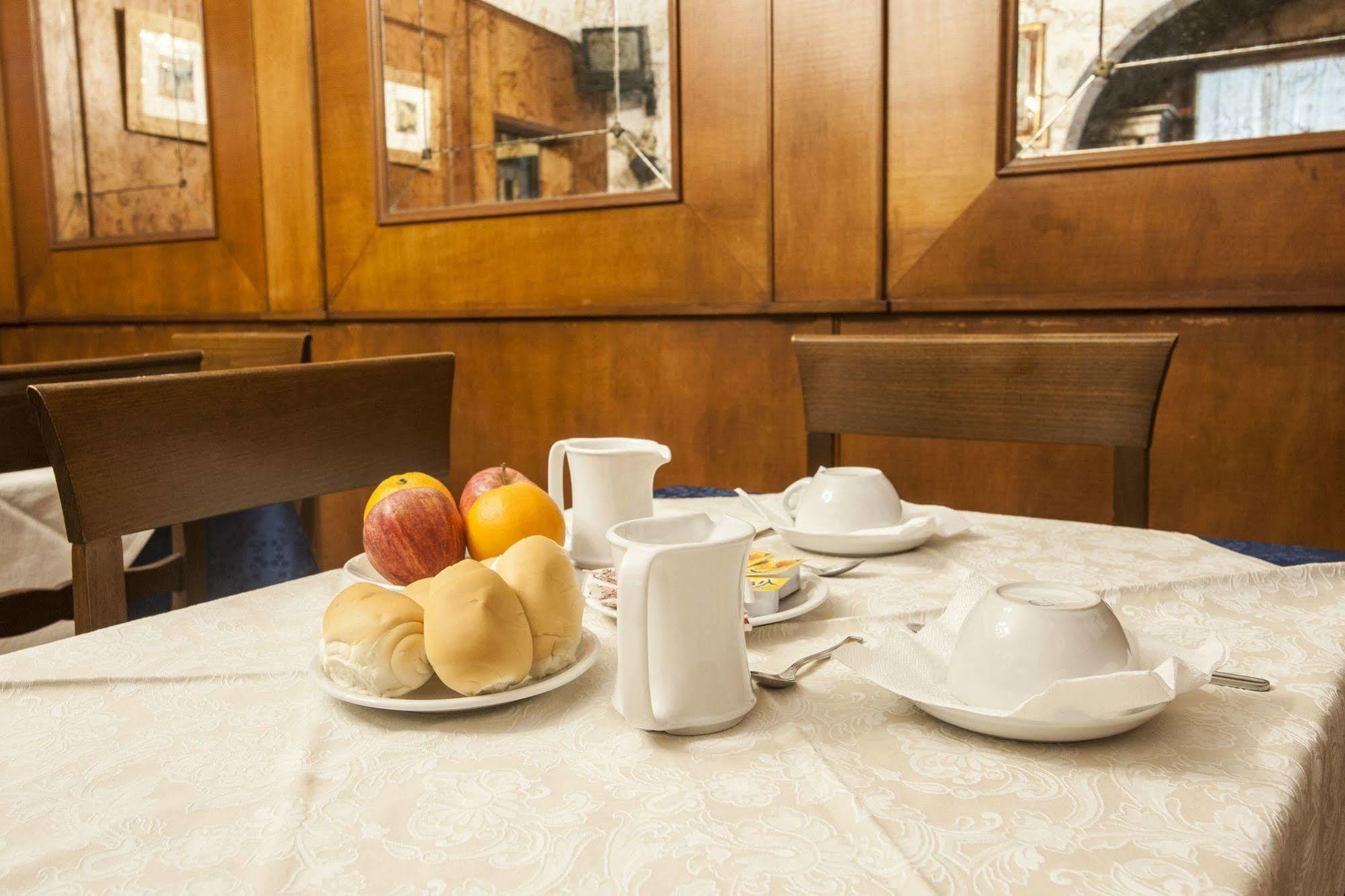 Hotel Locanda Ca' Foscari Venedig Eksteriør billede